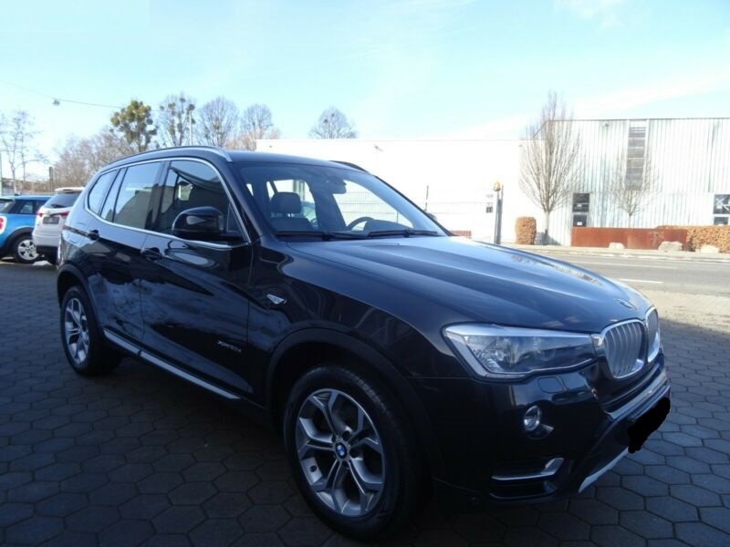 4571035  BMW X3 (G01) xDrive20d Navi