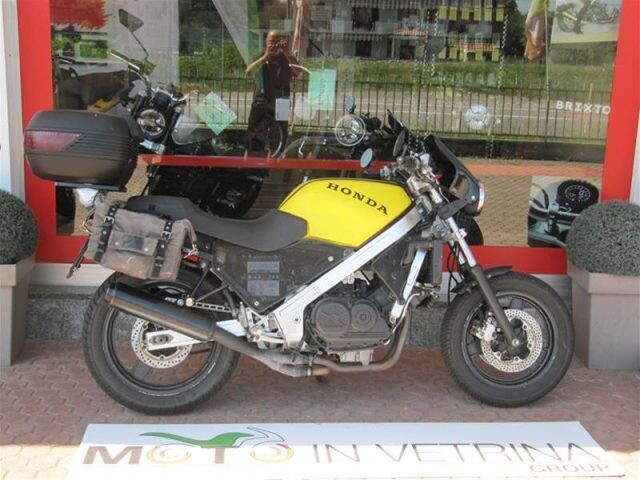 4871660  HONDA VFR Base